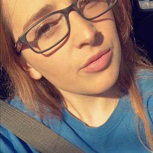 Meet your Posher, Christa